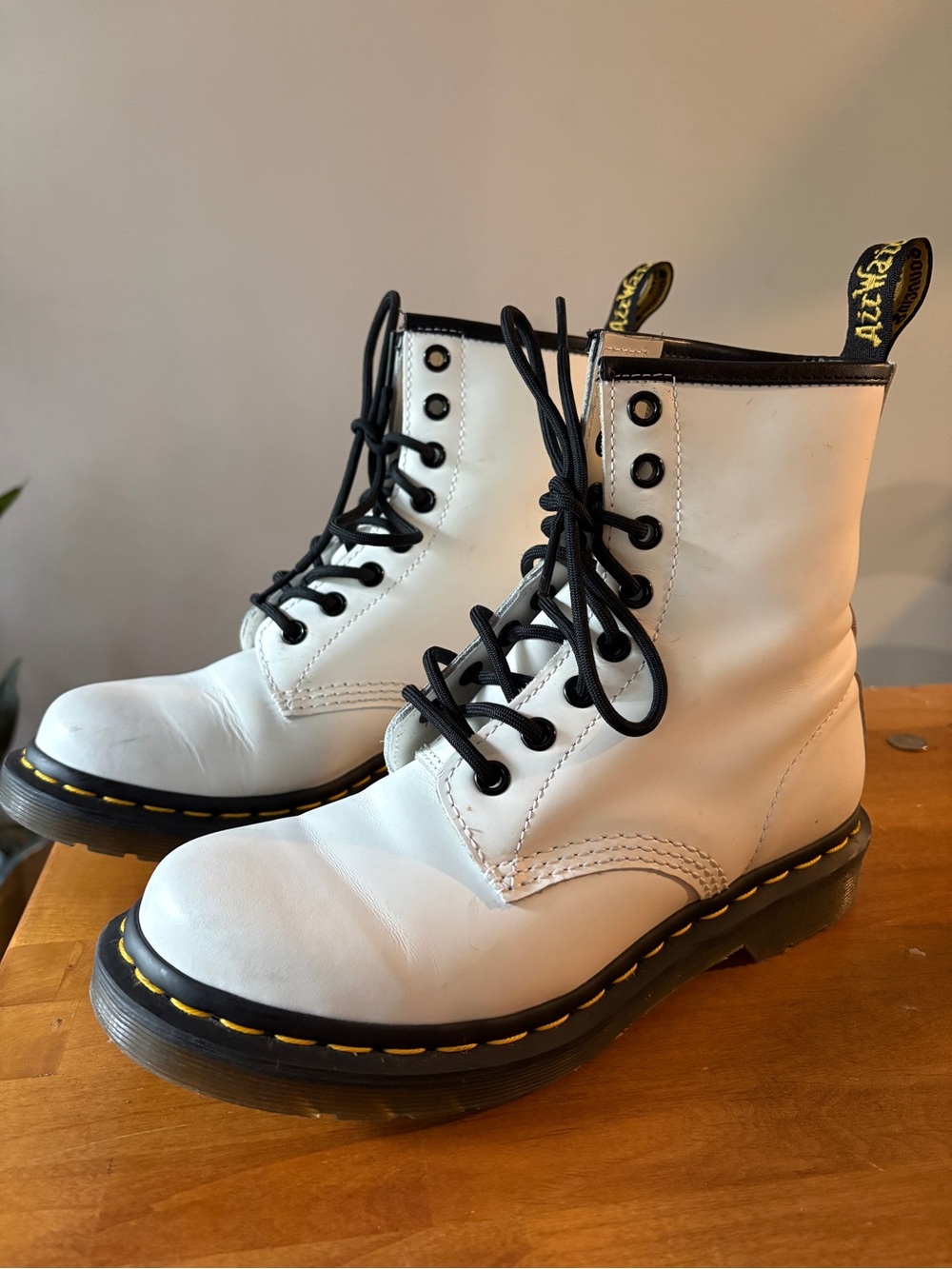 Dr. Martens White Leather Lace-Up Boots size 6